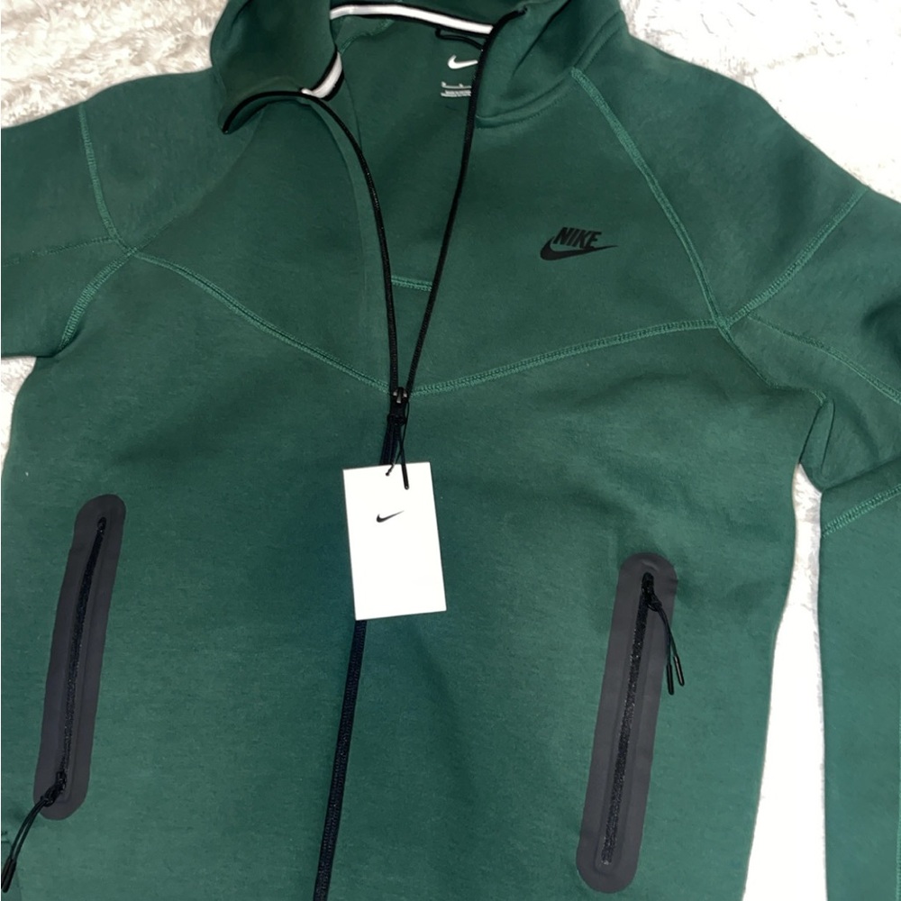 Nike Green Performance Jacket NWT - image 1
